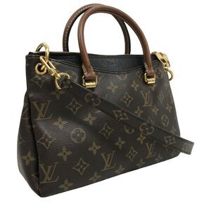 Louis Vuitton Pallas BB Shoulder Bag Noir Black